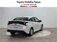 プリウス Sセーフティプラス2