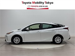 プリウス Sセーフティプラス2