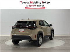 ヤリスクロス X