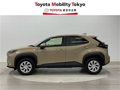 ヤリスクロス X