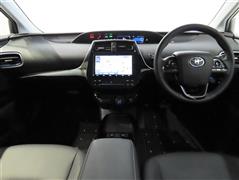 プリウス A ツーリングセレクション