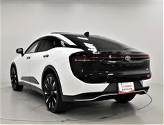 クラウンクロスオーバー2.4RSアド