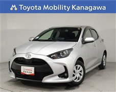 トヨタ　ヤリス 1.0G