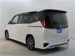 ノア 2.0S-Z 7ニンノリ