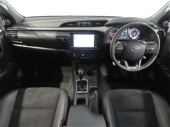 ハイラックス Z GRスポーツ