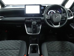 ヴォクシー HV S-Z