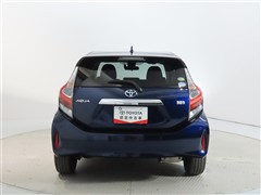 アクア 1.5S スタイルブラック