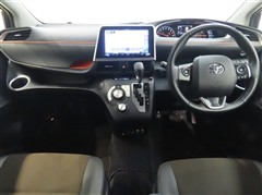 シエンタ 1.5Gクエロ 7ニンノリ