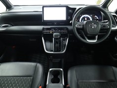 ノアHV 1.8S-Z 7ニンノリ