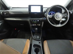 ヤリスクロスHV Z アドベンチャー