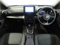 ヤリスクロスHV 1.5Z