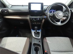 ヤリスクロスHV 1.5Z