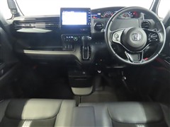 N-BOX カスタムL・ターボ