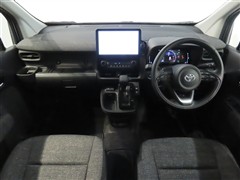 シエンタ 1.5Z 5ニンノリ