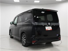 ヴォクシー 2.0S-Z 7ニンノリ