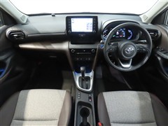 ヤリスクロスHV 1.5Z