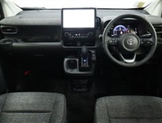 シエンタHV 1.5 Z 5ニンノリ