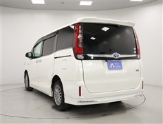 エスクァイア HV 1.8Gi