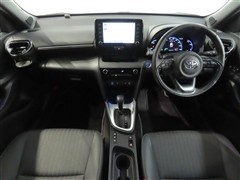 ヤリスクロスHV 1.5Z