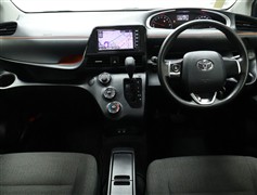 シエンタ 1.5ファンベース X