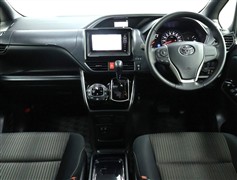 ヴォクシー ZSキラメキ2