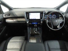 アルファードHV Execラウンジ