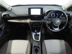 ヤリスクロスHV 1.5Z