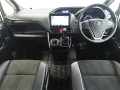 ヴォクシー ZS キラメキ3 8ニン