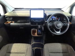 シエンタHV 1.5Z 7ニンノリ