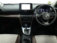 ヤリスクロスHV 1.5Z