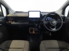 シエンタHV 1.5Z 5ニンノリ