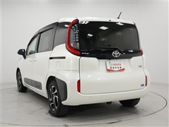 シエンタHV 1.5Z 5ニンノリ