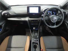 ヤリスクロスHV Z ADV 4WD