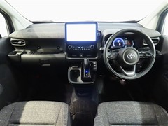 シエンタHV 1.5Z 7ニンノリ