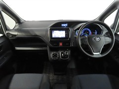 ノアHV 1.8X 7ニンノリ