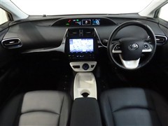 プリウス 1.8Aツーリング4WD