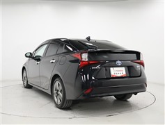 プリウス 1.8Aツーリング 4WD