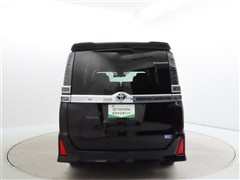 ヴォクシー ZSキラメキ2 7ニンノリ