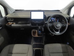 シエンタHV 1.5Z 7ニンノリ