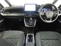 ヴォクシーHV 1.8S-Z 7ニン