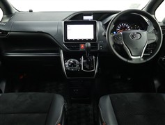 ヴォクシー 2.0ZSキラメキ3