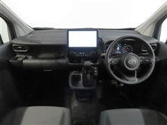 シエンタHV 1.5G 7ニンノリ