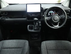 シエンタ 1.5Z 5ニンノリ