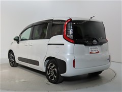 シエンタHV 1.5Z 7ニンノリ