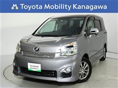 トヨタ ヴォクシー ZSキラメキZ 8ニンノリ