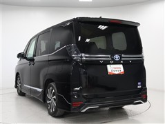 ヴォクシー HV 1.8S-Z