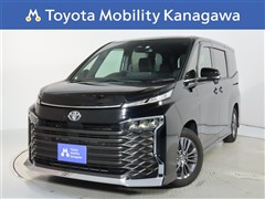 ヴォクシー 2.0S-G 8ニンノリ