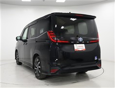 ノアHV 1.8S-Z 7ニンノリ