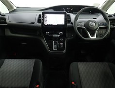 セレナ HV ハイウェイスター V