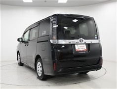 ヴォクシー 2.0X